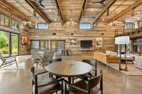 Bigfork Land with Mountain Views