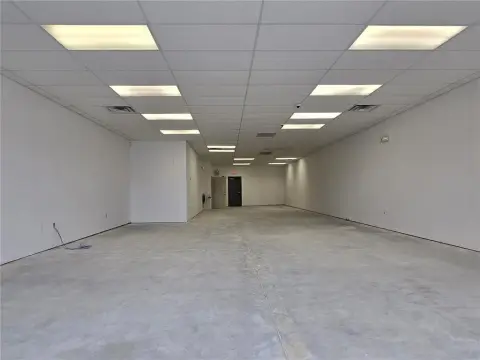 Cedar Rapids Commercial Property