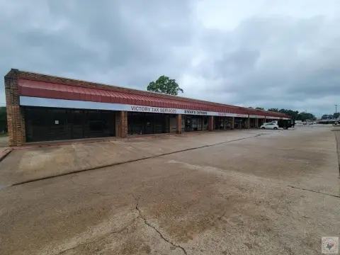 Texarkana Retail/Office Space Available