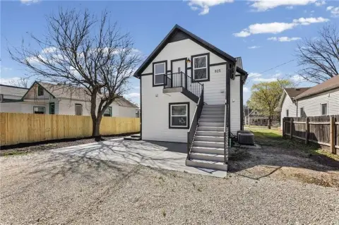 Turn-Key Ottawa Commercial Opportunity