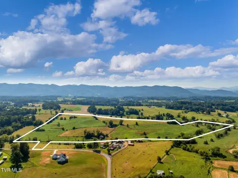 Pasture Farm with Existing Barn