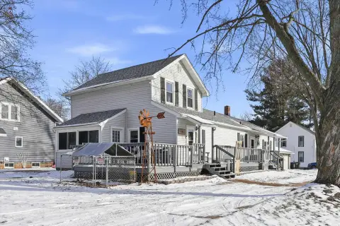 Updated Duplex in New London