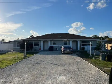 Renovated Duplex in Fort Myers