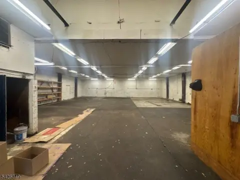 Flexible Commercial Space in Stanhope