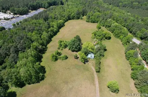 18 Acres Zoned Commercial
