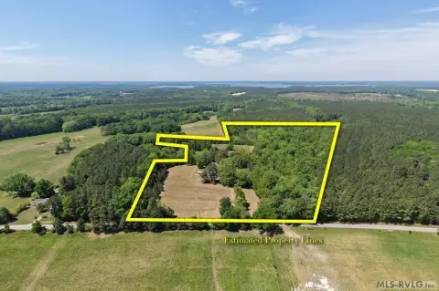 20-Acre Property with Three Homes