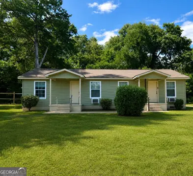 Tenant-Occupied Duplex