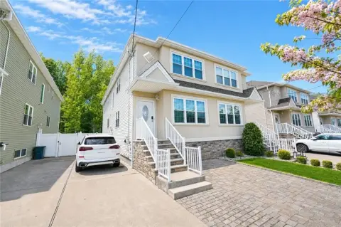 Single-Family Home Built in 2017