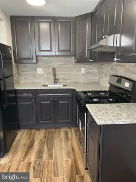 Renovated 2-Unit Duplex