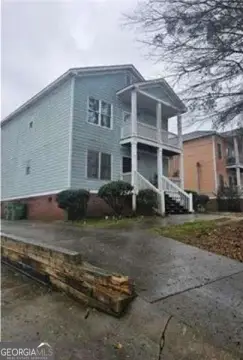 Atlanta Duplex: Investment Potential