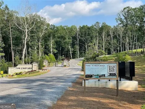 Land in Talking Rock, GA