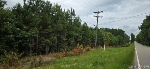 Farm-Zoned Hunting Land
