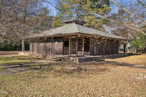 Goldsboro Commercial Property For Sale