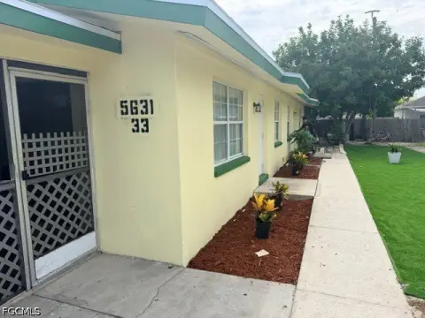 Duplex with New Roof