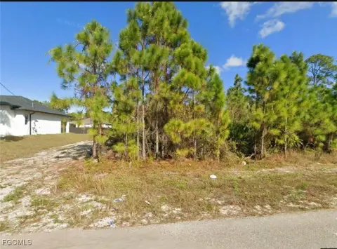 Residential Lot in Lehigh Acres