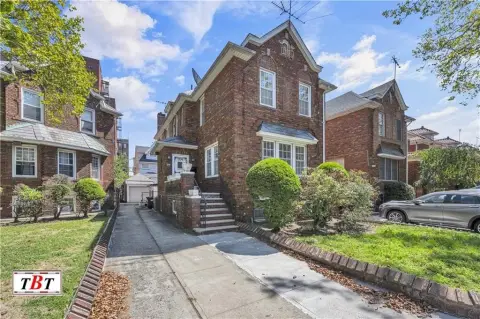 Single-Family Residence with Driveway