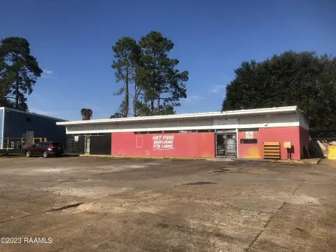 Mixed-Use Property with Two Suites