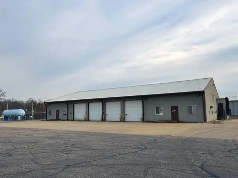 Light Industrial Building with Overhead Doors
