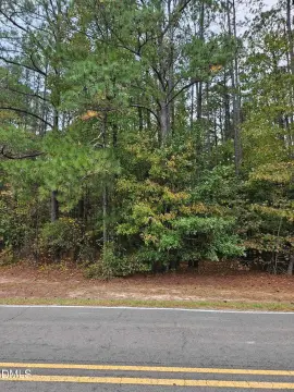 Durham Land: Private Acreage Retreat