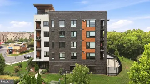 Residential Income Property with Rooftop Terrace