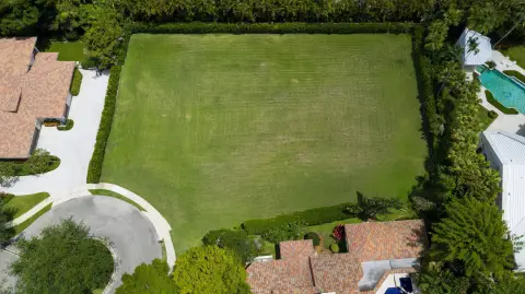 Prime Land in Gated Community