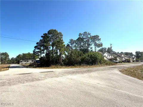 Lehigh Acres Corner Duplex Lot