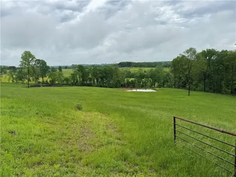 Huntsville, AR - 9 Acres