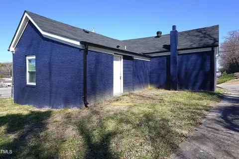 Roxboro Retail Space For Rent