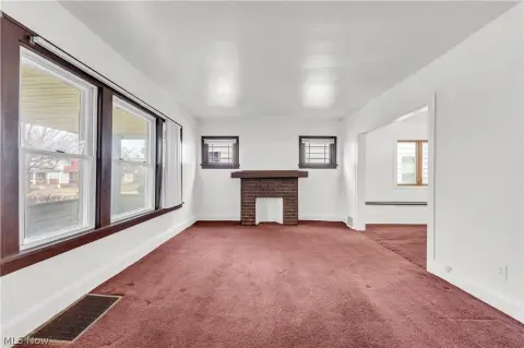 Cash-Flowing Duplex Near Waterloo Arts