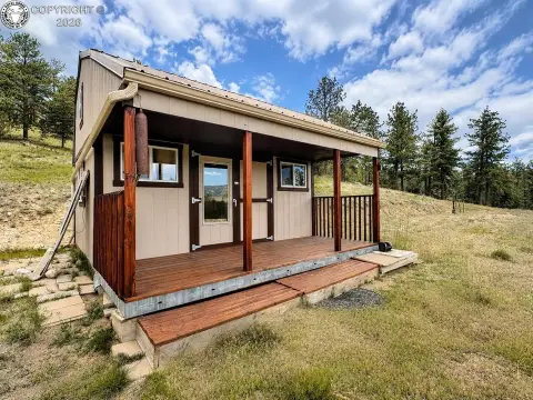 Recreation Land with Glamping Cabin