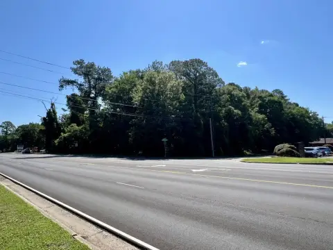 Corner Commercial Lots in Mobile