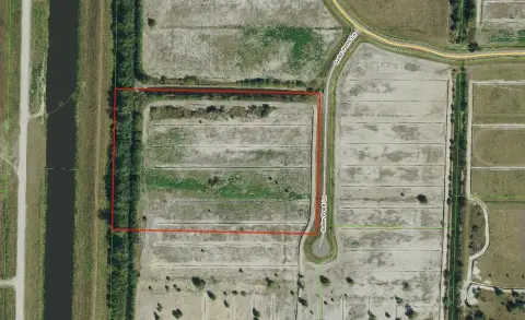 Equestrian Estate Land in Loxahatchee