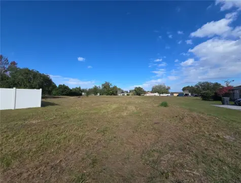 Buildable Lot in Poinciana Villages