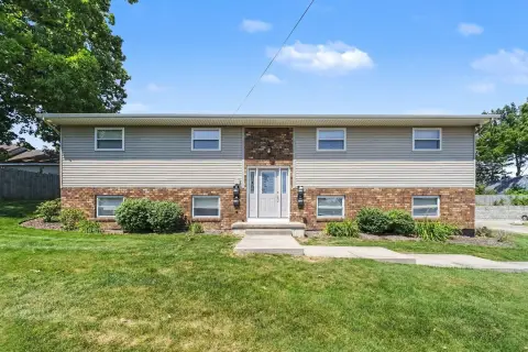 Turnkey Four-Unit Apartment
