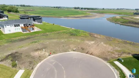 Waterfront Lot in Tea, SD