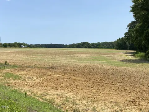 Land Near I-95 and I-40