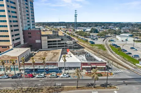 Downtown Gulfport Retail Opportunity