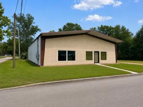 Flex Space with Secure Yard