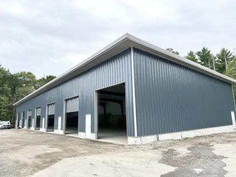 Walpole Commercial Shop/Garage Space