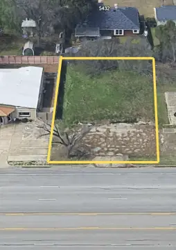 Commercial Lot on Major Boulevard