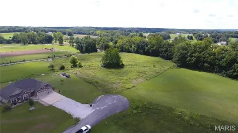 Residential Land in Troy, MO