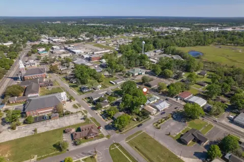 Commercial Land with Dual Frontage