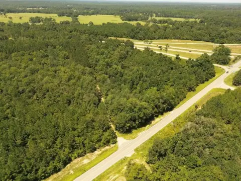 Unrestricted Land Parcel