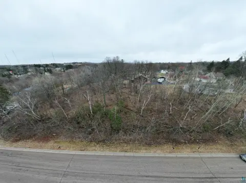 Wooded In-City Building Lot