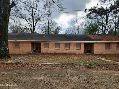 Two-Unit Property in Jackson, MS
