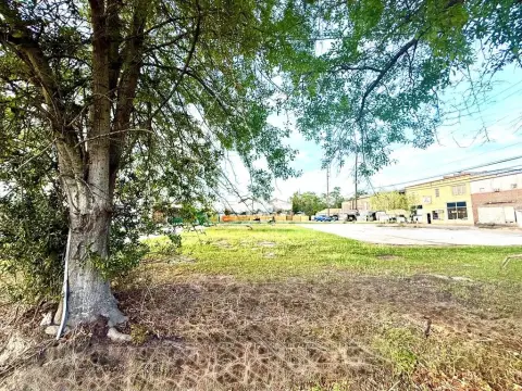 Commercial Land Zoned C-2