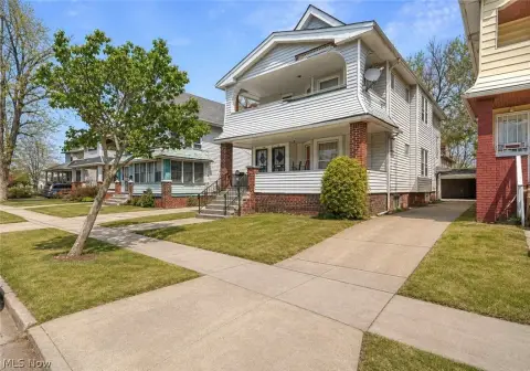 Updated Multifamily Property in Cleveland