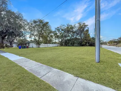 Residential Land in Kissimmee, FL