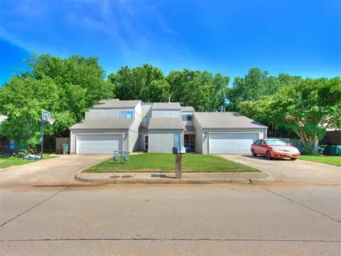 Duplex With Two-Car Garages