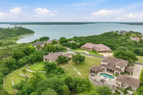 Residential Land in Woodlake Community